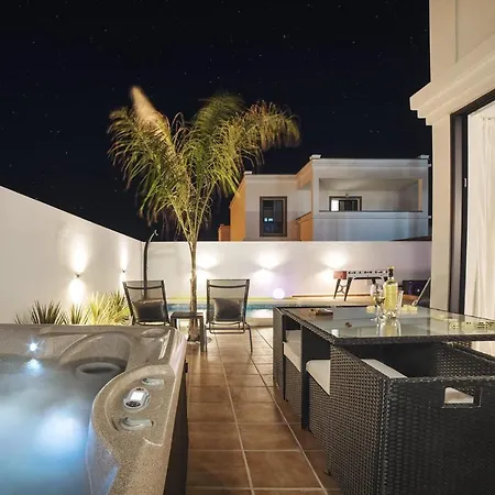 Roble * Yaiza (Lanzarote)